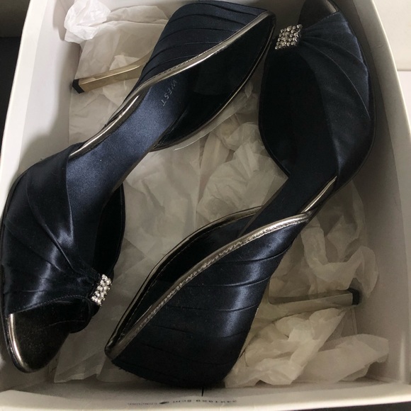 NWT Nine West Jellzey Heels, Size 8.5 - Picture 4 of 8